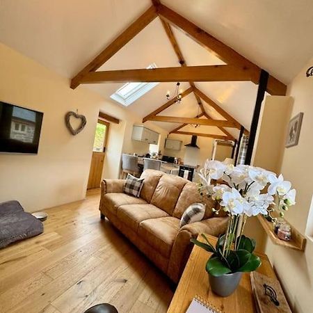 The Paws And Wander Hideaway Villa Mitchel Troy Екстериор снимка